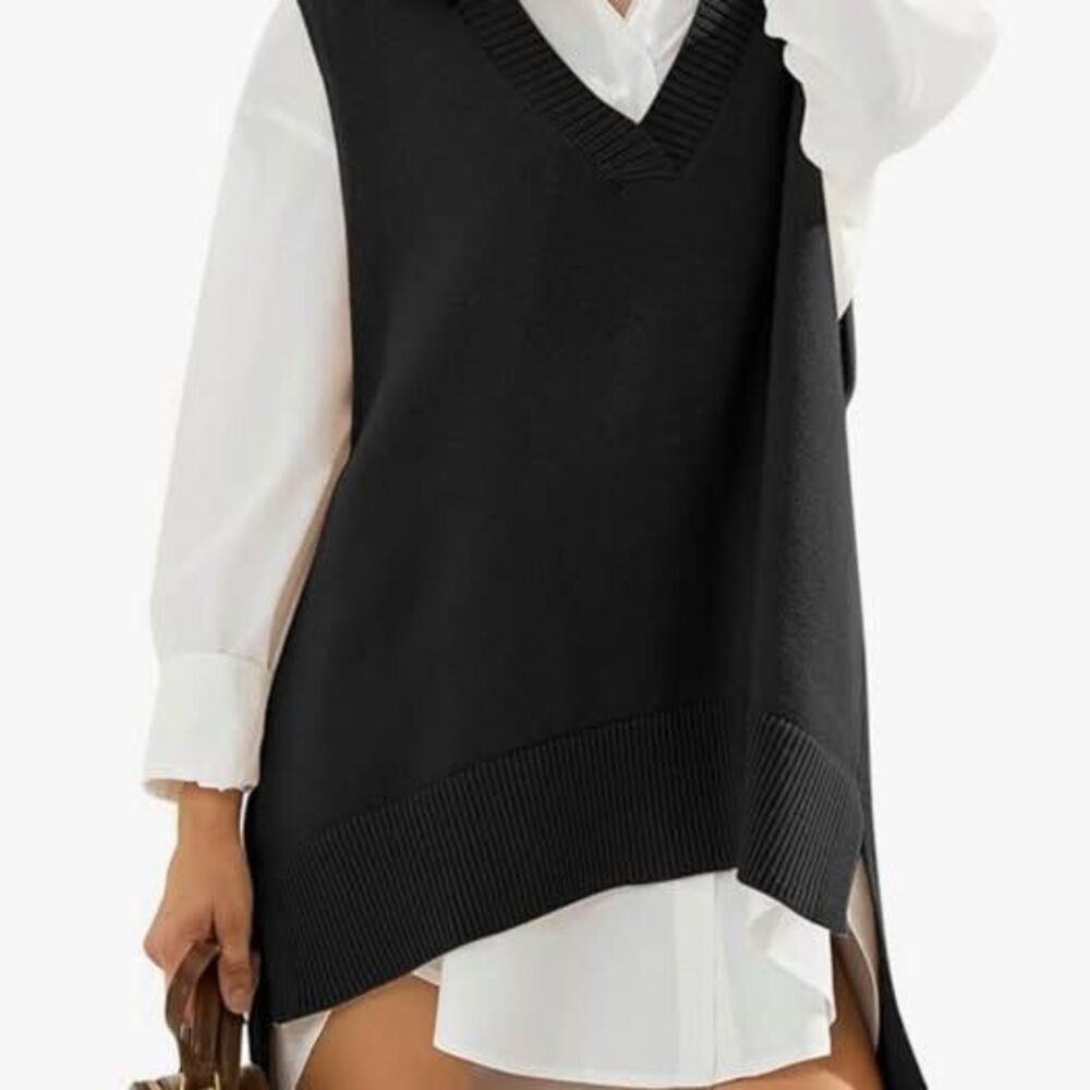 Women’s size Small, NWT Sweater Vest Dress-Tunic